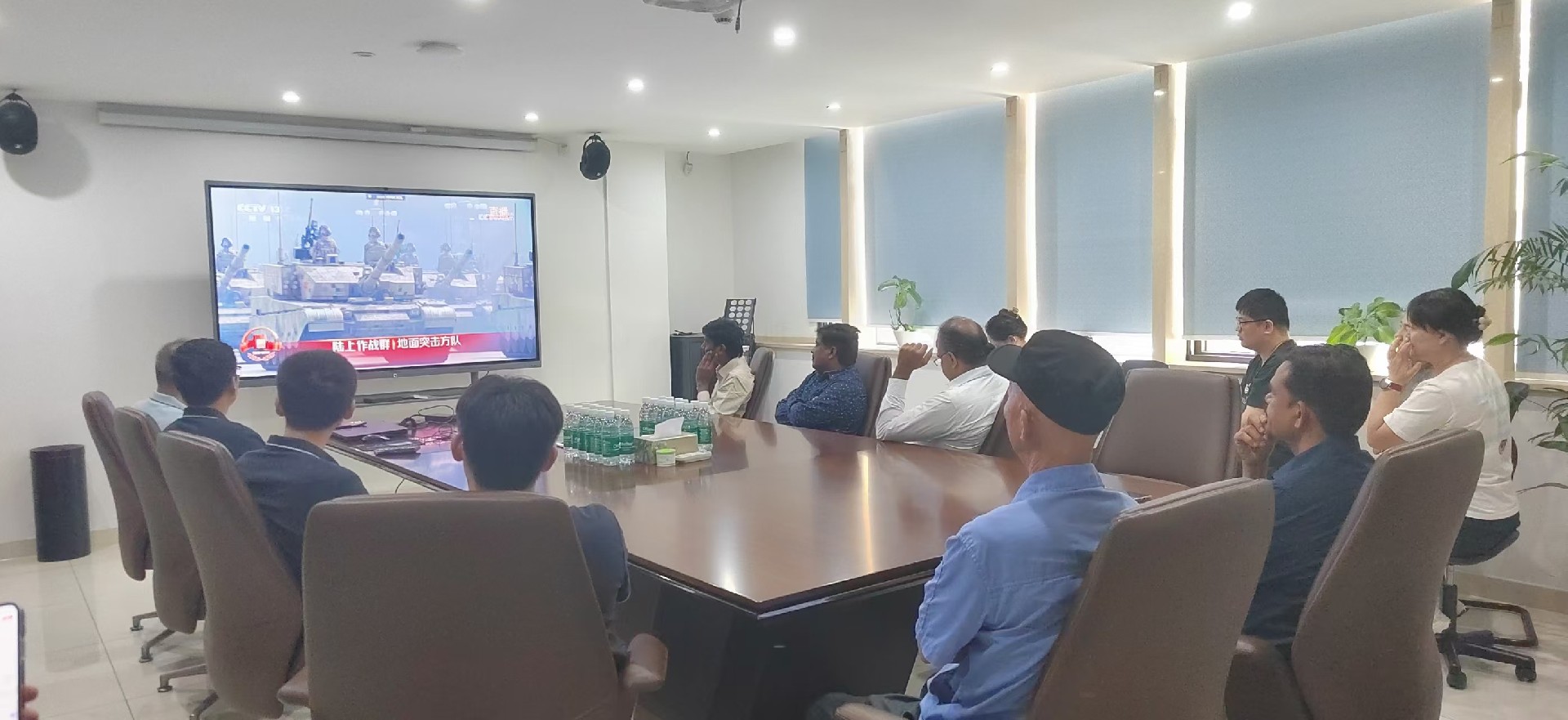 1756881093925139.jpg 1756881093925139.jpg